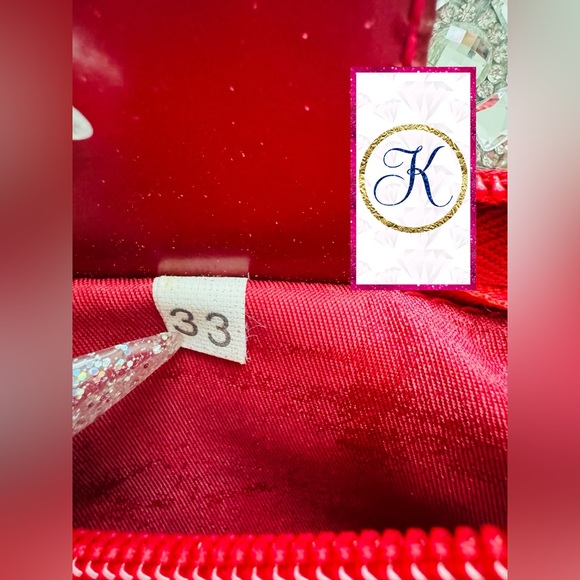 PRADA Vintage Vela Cosmetic Pouch in Radiant RED PRADA Nylon Necessaire 🌹 - Picture 6 of 7